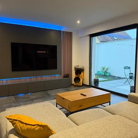 Full House, Jacuzzi, Netflix, 8 Pers, Free Parking 10' Colmar