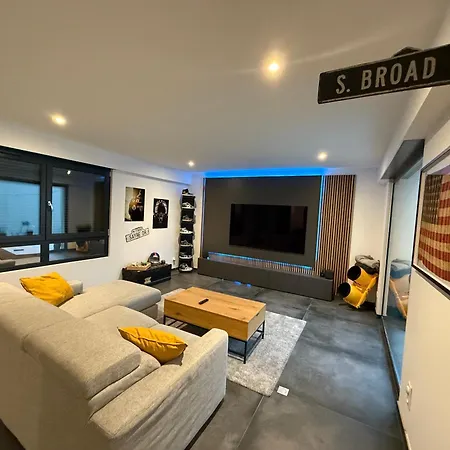Full House, Jacuzzi, Netflix, 8 Pers, Free Parking 10' Colmar * Widensolen