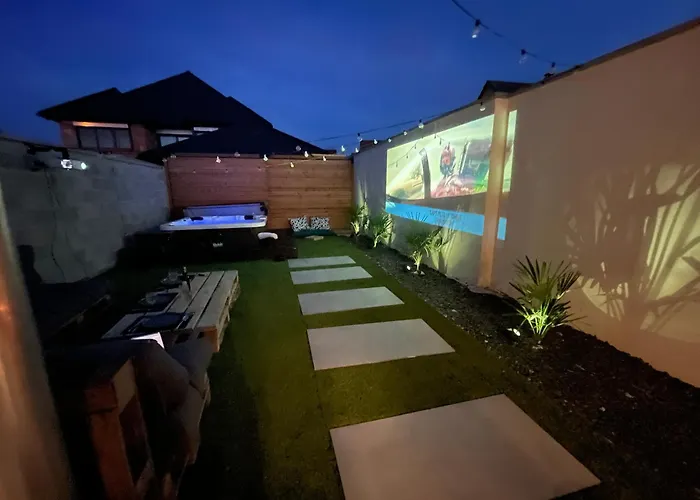 Full House, Jacuzzi, Netflix, 8 Pers, Free Parking 10' Colmar Tatil Evi *