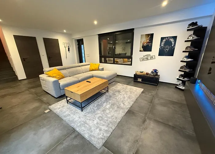 Tatil Evi Full House, Jacuzzi, Netflix, 8 Pers, Free Parking 10' Colmar *