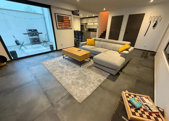 Full House, Jacuzzi, Netflix, 8 Pers, Free Parking 10' Colmar 펜션