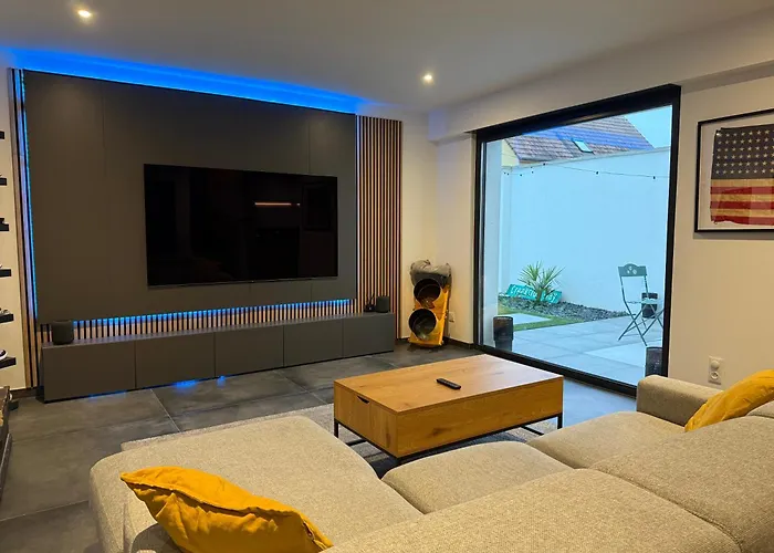 Full House, Jacuzzi, Netflix, 8 Pers, Free Parking 10' Colmar